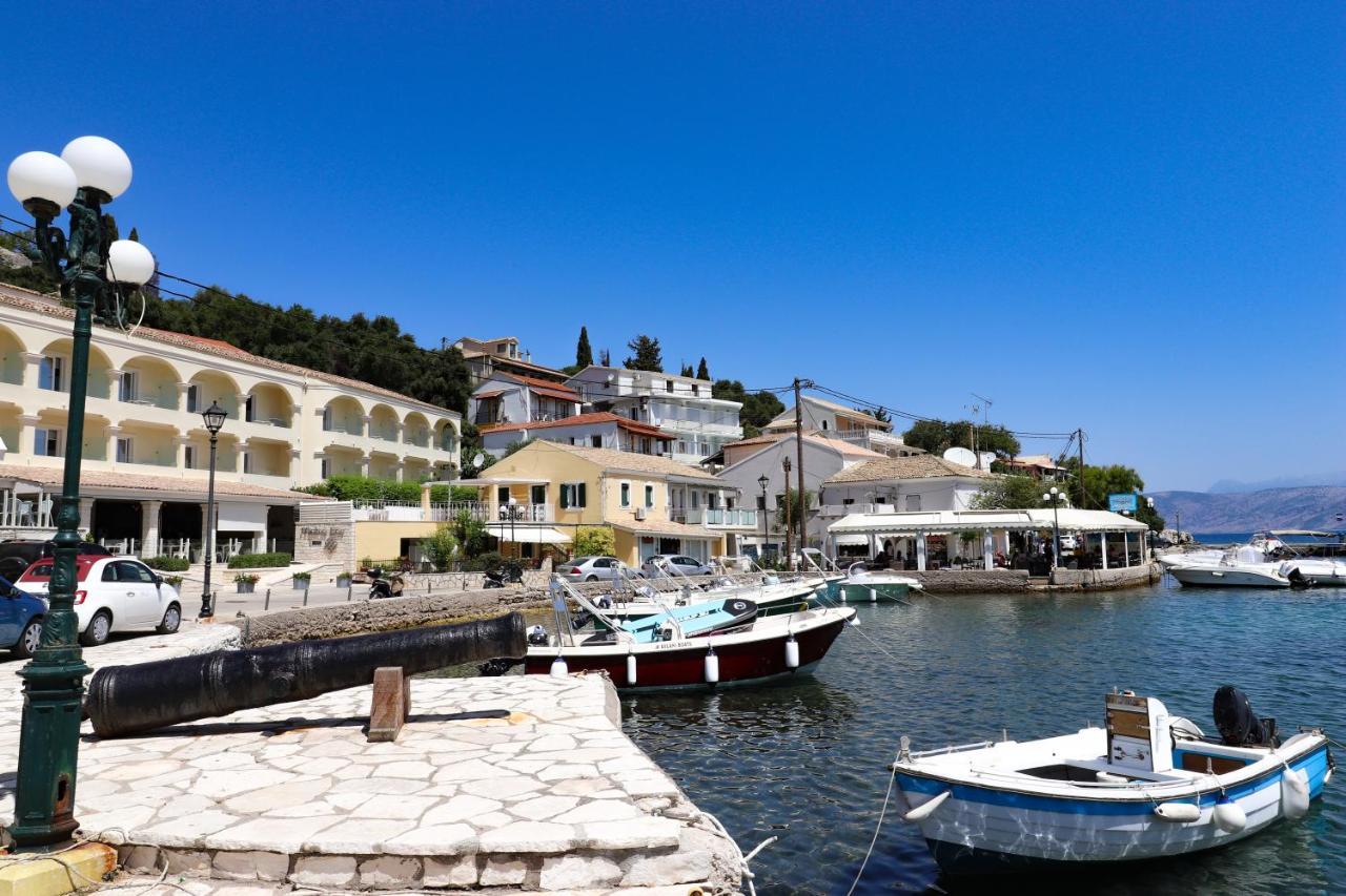 Antigone Apartments Kassiopi Exterior foto